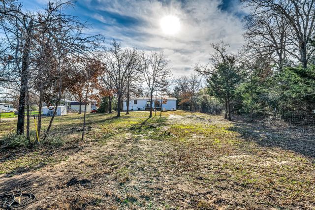 2846 Overlook DR, Caldwell, TX 77836