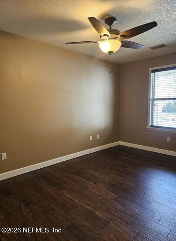 238 LAKE Drive, Florahome, FL 32140