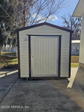 238 LAKE Drive, Florahome, FL 32140