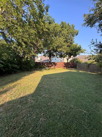 709 Barnes Street, Mckinney, TX 75069