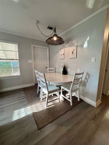 709 Barnes Street, Mckinney, TX 75069