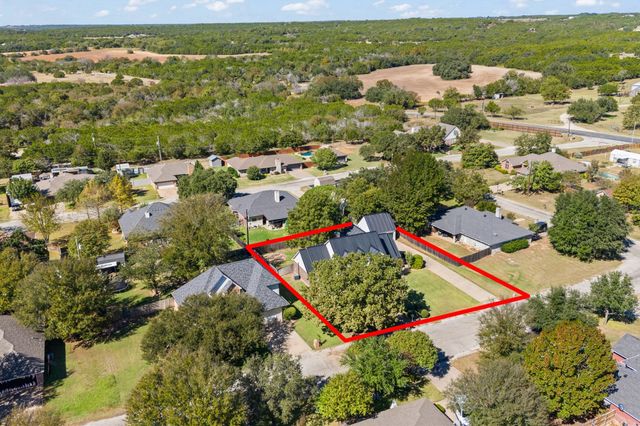 1326 Whisper Lane, Glen Rose, TX 76043