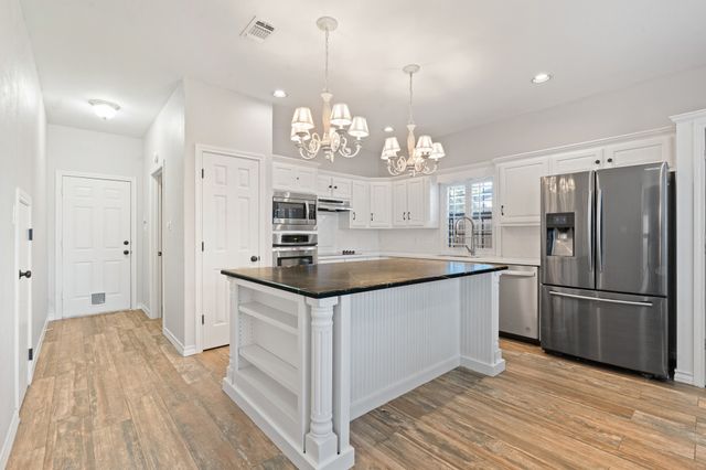 1326 Whisper Lane, Glen Rose, TX 76043