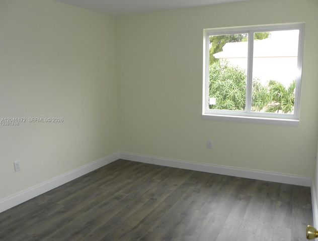 14742 SW 92nd St Rd -, Miami, FL 33196