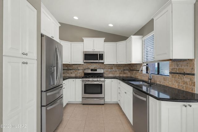37230 S Canyon View Drive, Tucson, AZ 85739