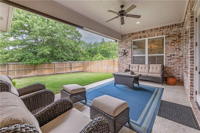 3521 Leesburg Path, Bryan, TX 77808