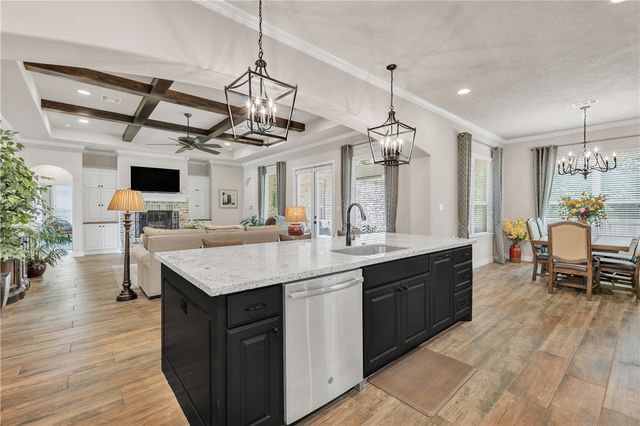 3521 Leesburg Path, Bryan, TX 77808