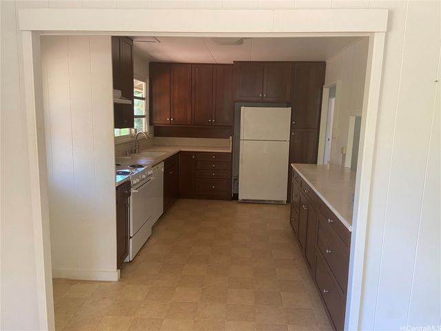 66-346 Paalaa Road, Haleiwa, HI 96712