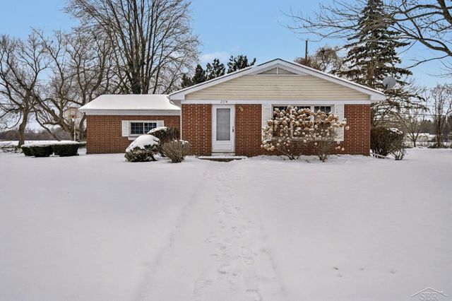 2118 Finch Drive, Saginaw, MI 48601