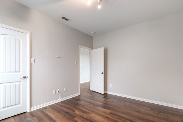 9721 Bodega Bay Road, Fort Worth, TX 76177