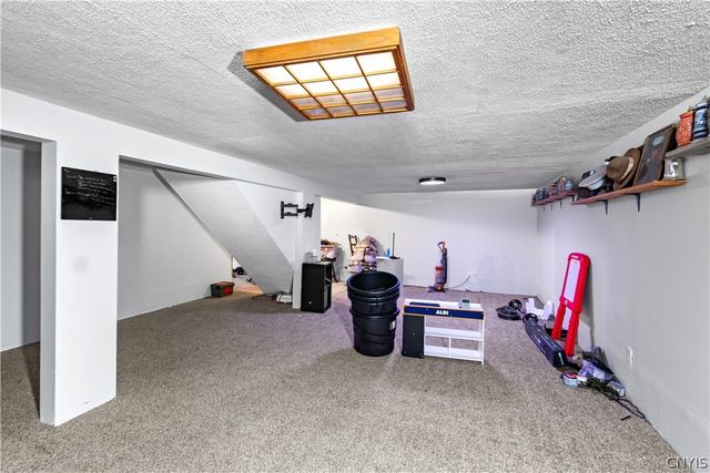 6215 Diffin Road, Cicero, NY 13039