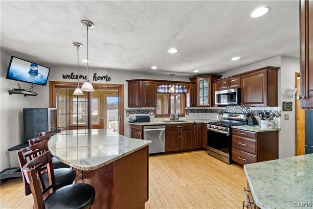 6215 Diffin Road, Cicero, NY 13039