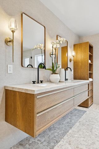 763 La Para Avenue, Palo Alto, CA 94306