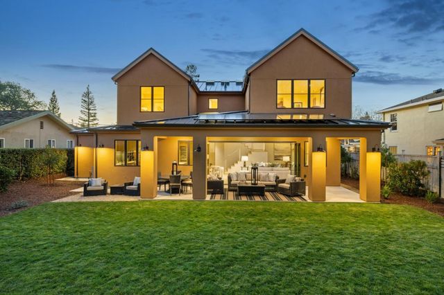 763 La Para Avenue, Palo Alto, CA 94306