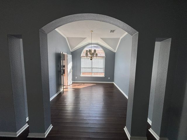 5162 Brook Meadow Lane, Fort Worth, TX 76133