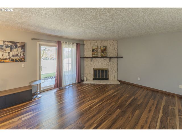 3383 Ne 162ND Ave, Portland, OR 97230