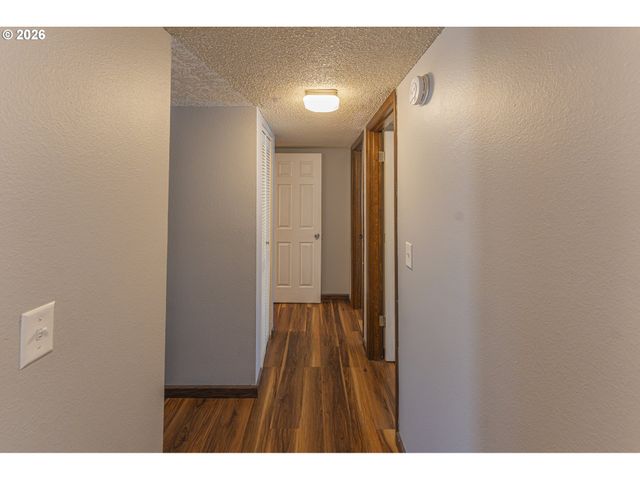 3383 Ne 162ND Ave, Portland, OR 97230