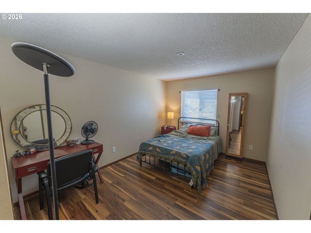 3383 Ne 162ND Ave, Portland, OR 97230