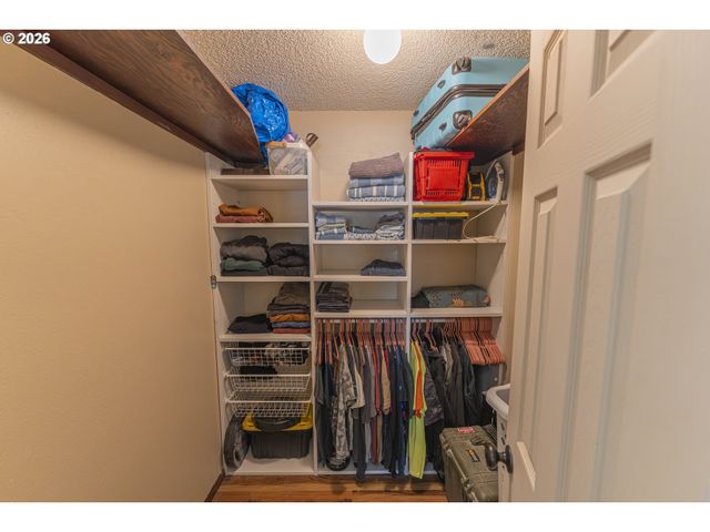 3383 Ne 162ND Ave, Portland, OR 97230