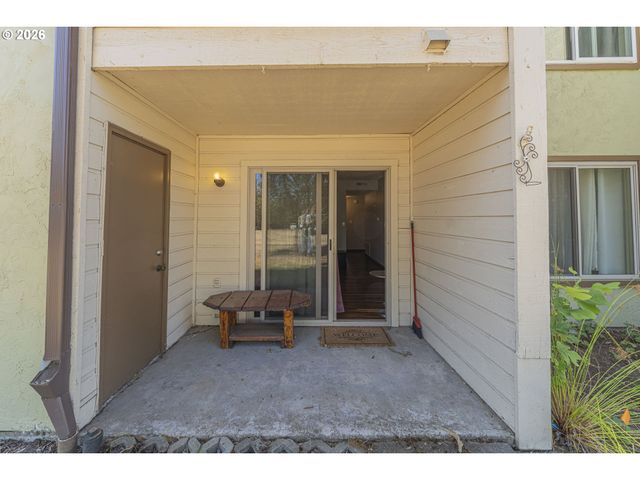 3383 Ne 162ND Ave, Portland, OR 97230