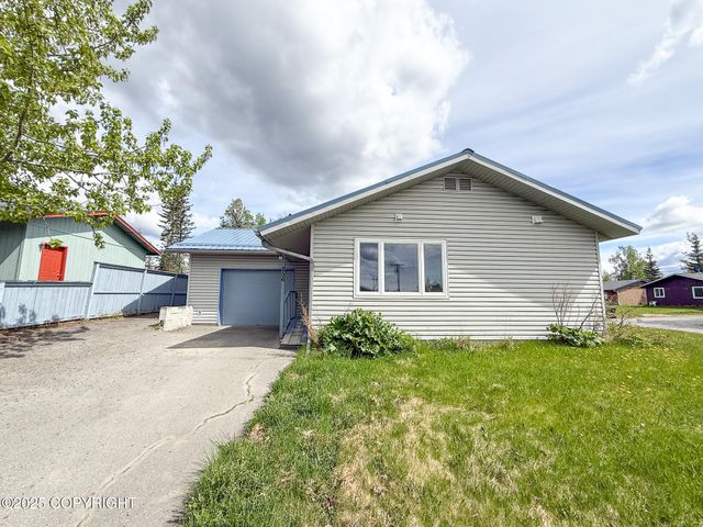 256 Charity Circle, Soldotna, AK 99669