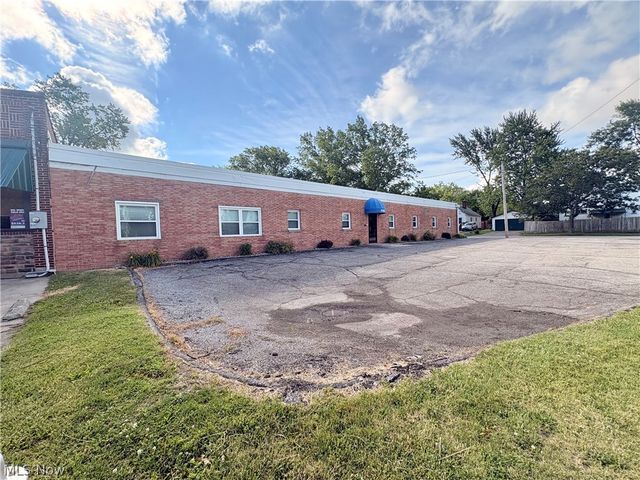 4367 Rocky River Drive, Cleveland, OH 44135
