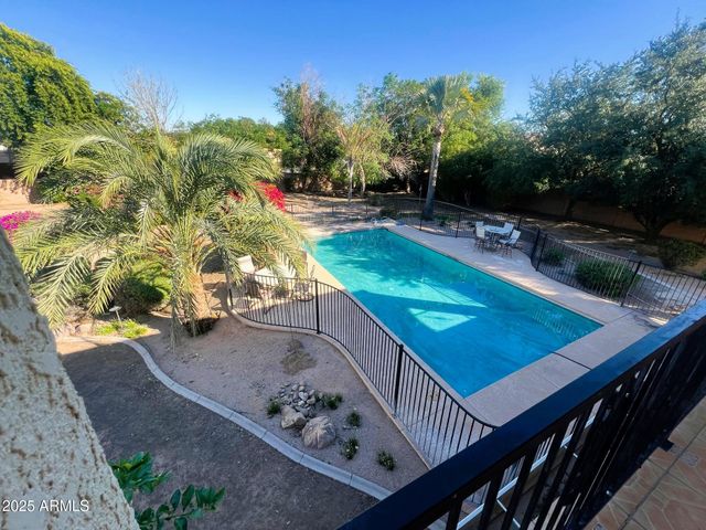 23701 N 81st Avenue, Peoria, AZ 85383