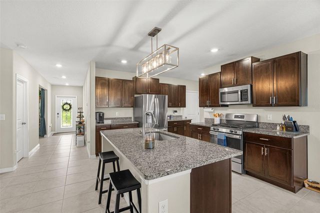 9823 LEMON DROP LOOP, Ruskin, FL 33573
