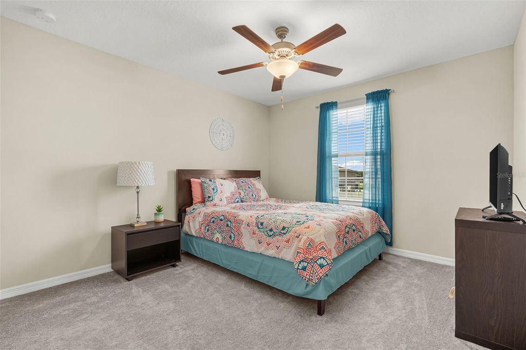 Image 28 of property listing at 9823 LEMON DROP LOOP, Ruskin, FL 33573