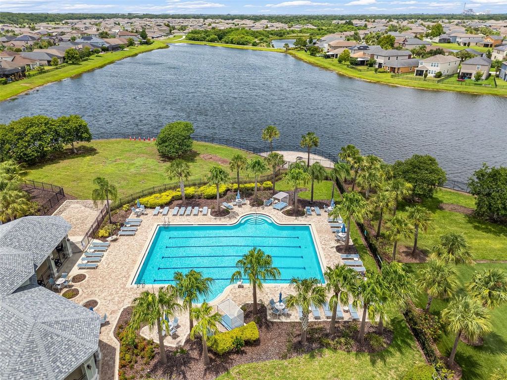 Image 55 of property listing at 9823 LEMON DROP LOOP, Ruskin, FL 33573