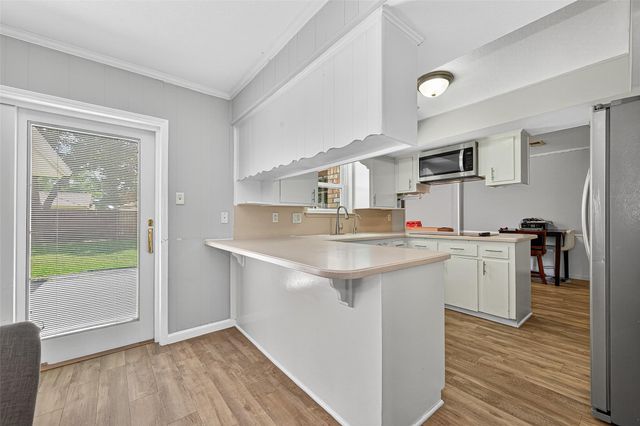 7259 Shady Arbor Lane, Houston, TX 77040