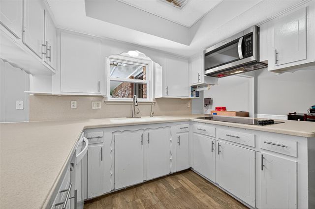 7259 Shady Arbor Lane, Houston, TX 77040