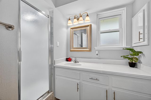 7259 Shady Arbor Lane, Houston, TX 77040