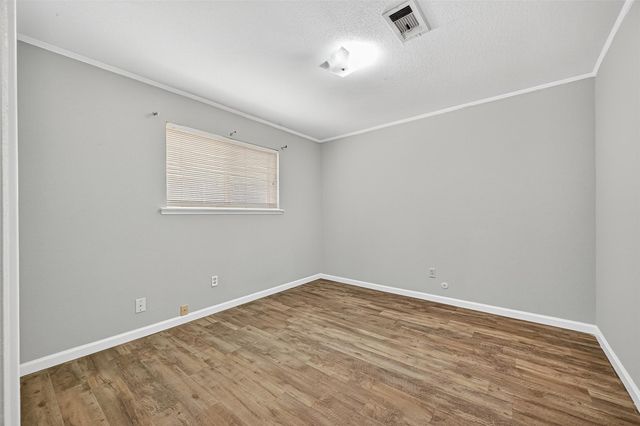 7259 Shady Arbor Lane, Houston, TX 77040