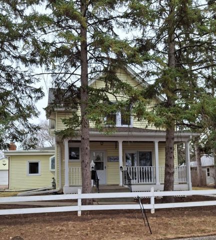 812 Mcknight Road N, Maplewood, MN 55119