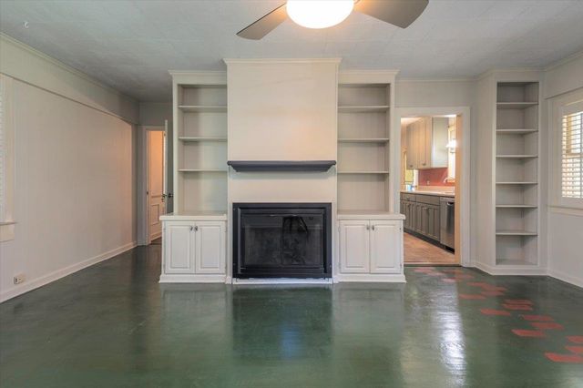 4910 COLE RD, Memphis, TN 38117