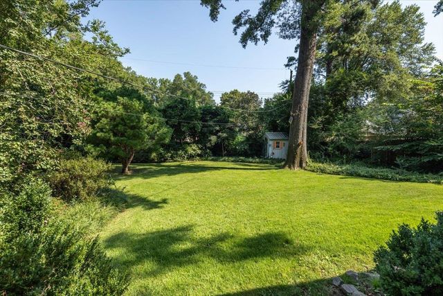 4910 COLE RD, Memphis, TN 38117