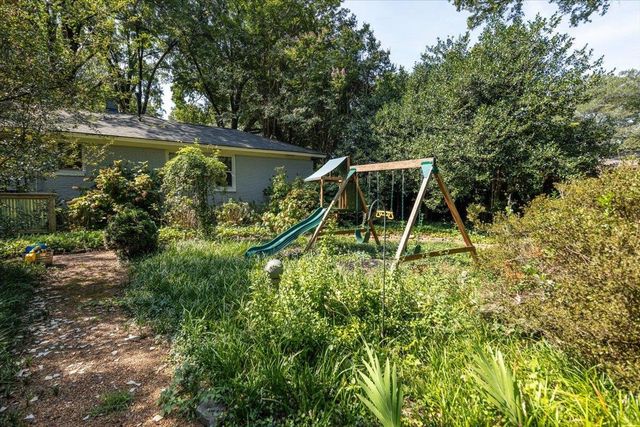 4910 COLE RD, Memphis, TN 38117