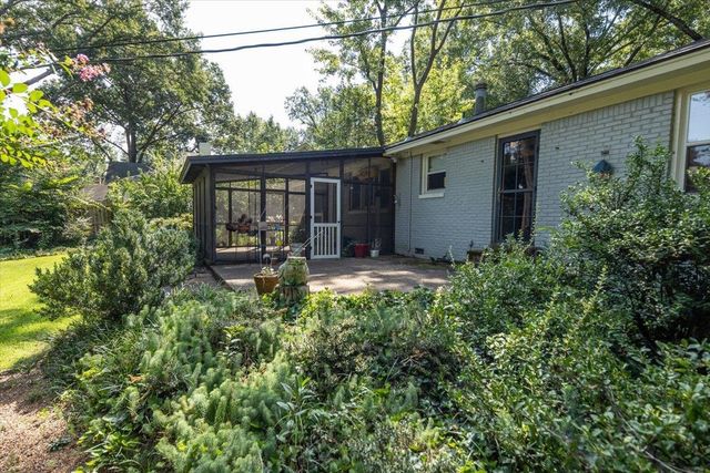 4910 COLE RD, Memphis, TN 38117