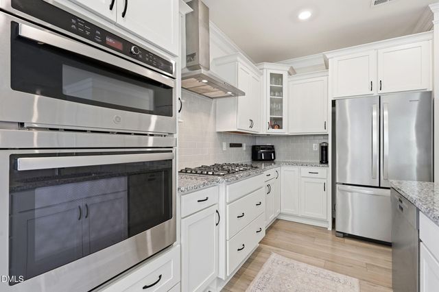 524 Glenwyck Court, Fuquay Varina, NC 27526