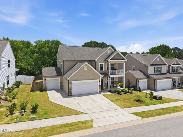 524 Glenwyck Court, Fuquay Varina, NC 27526