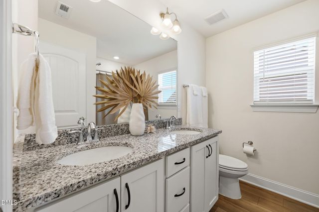 524 Glenwyck Court, Fuquay Varina, NC 27526