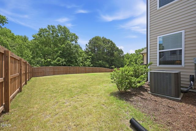 524 Glenwyck Court, Fuquay Varina, NC 27526