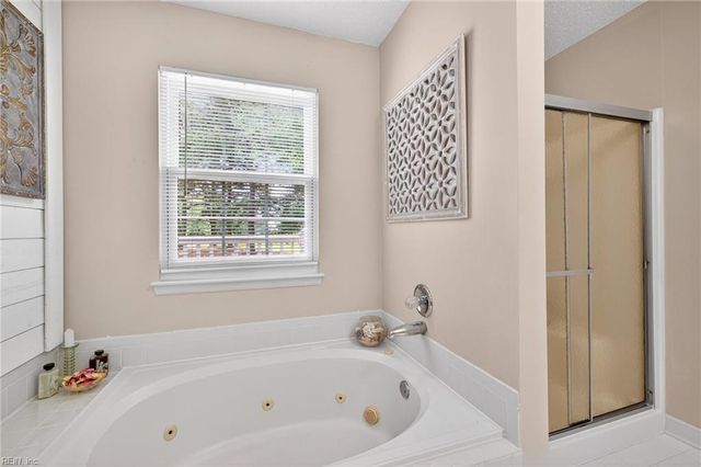 4863 Cypress Point CIR, Virginia Beach, VA 23455