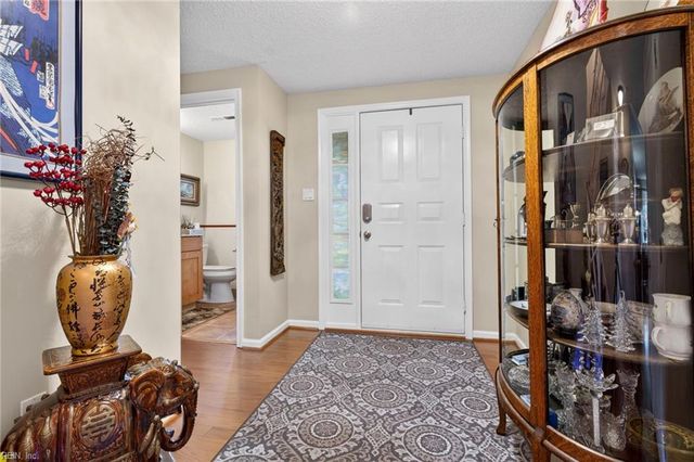 4863 Cypress Point CIR, Virginia Beach, VA 23455