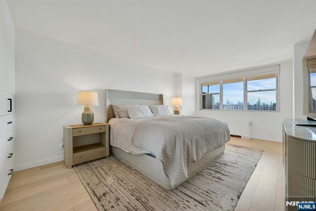 6040 Boulevard East 31E, West New York, NJ 07093