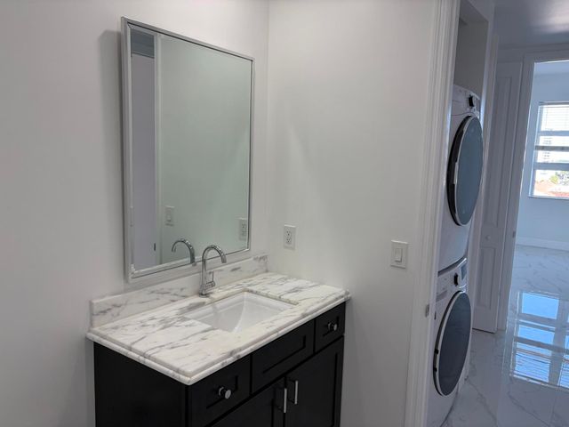 403 S Sapodilla Avenue Ph 1-7, West Palm Beach, FL 33401