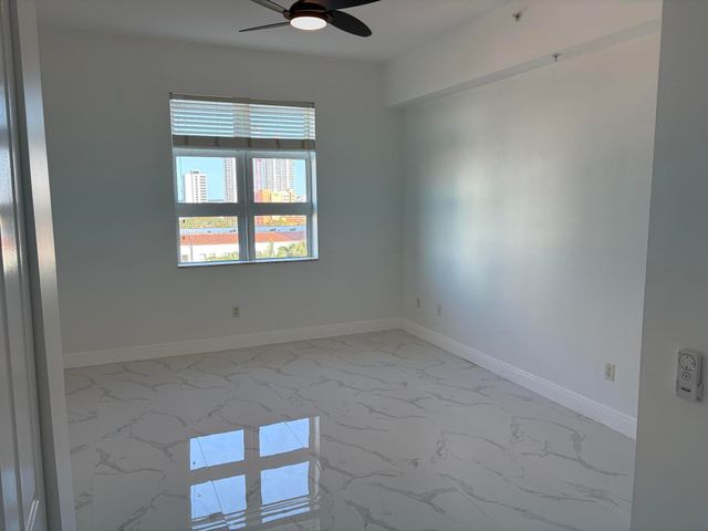 403 S Sapodilla Avenue Ph 1-7, West Palm Beach, FL 33401