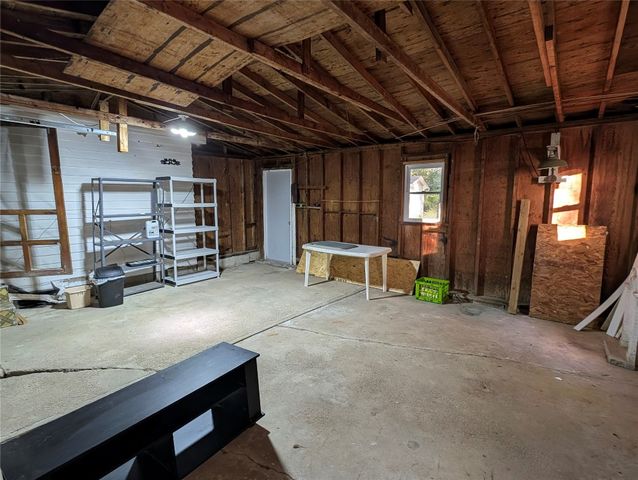 9728 CHURCH Road, Linesville, PA 16424