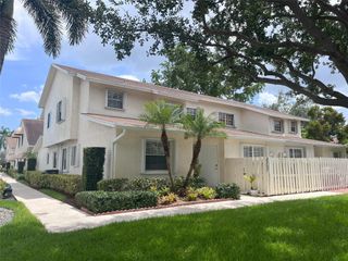 3357 NW 101st Ave, Sunrise, FL 33351